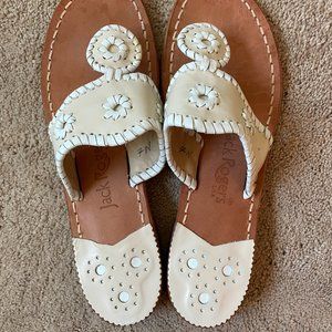 Jack Rogers 7N sandals. Cream/white stitching